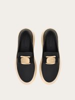 Ferragamo New Vara plate slip on - Image 5